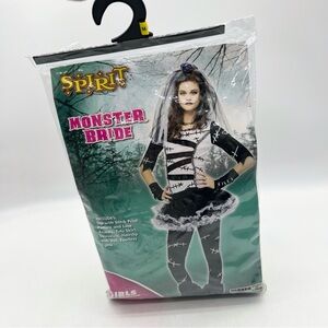 Spirit Halloween Monster Bride 5 pcs Halloween Costume Girl’s Size Medium (8-10)